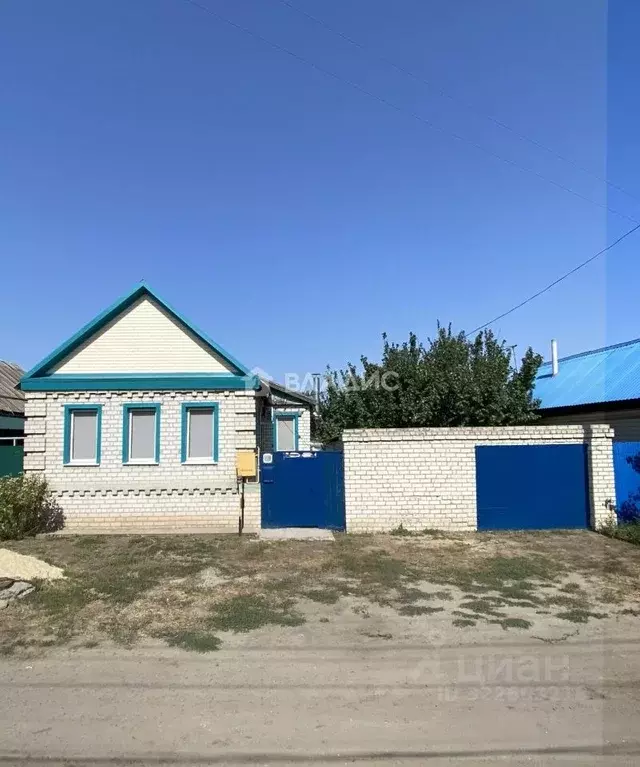 Дом в Волгоградская область, Краснослободск Среднеахтубинский район, ... - Фото 1