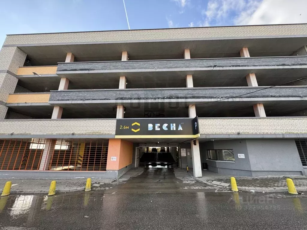 Гараж в Свердловская область, Екатеринбург ул. Дорожная, 20 (18 м) - Фото 1