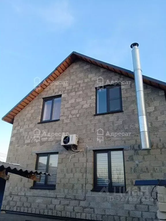 Дом в Волгоградская область, Волгоград Липовая ул. (119 м) - Фото 1