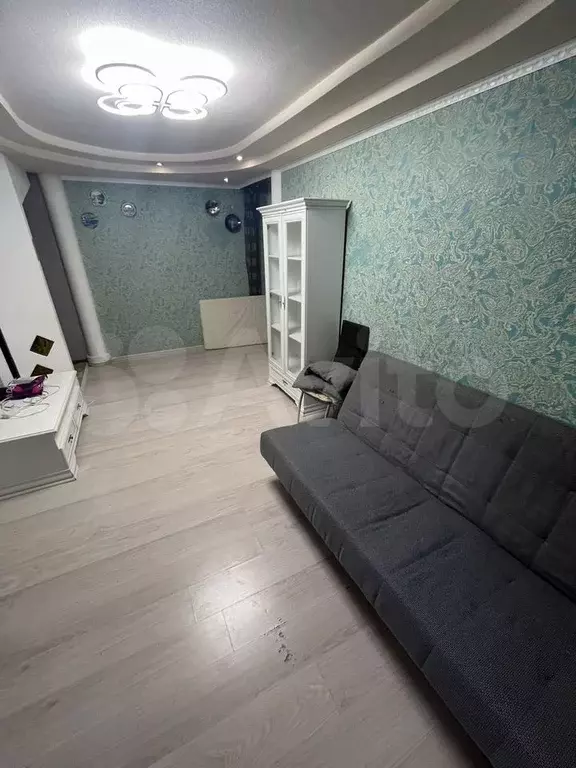 2-к. квартира, 48 м, 1/9 эт. - Фото 1