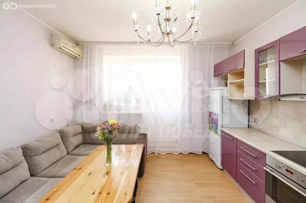 1-комнатная квартира: Тюмень, улица Казачьи Луга, 1 (52.2 м) - Фото 1