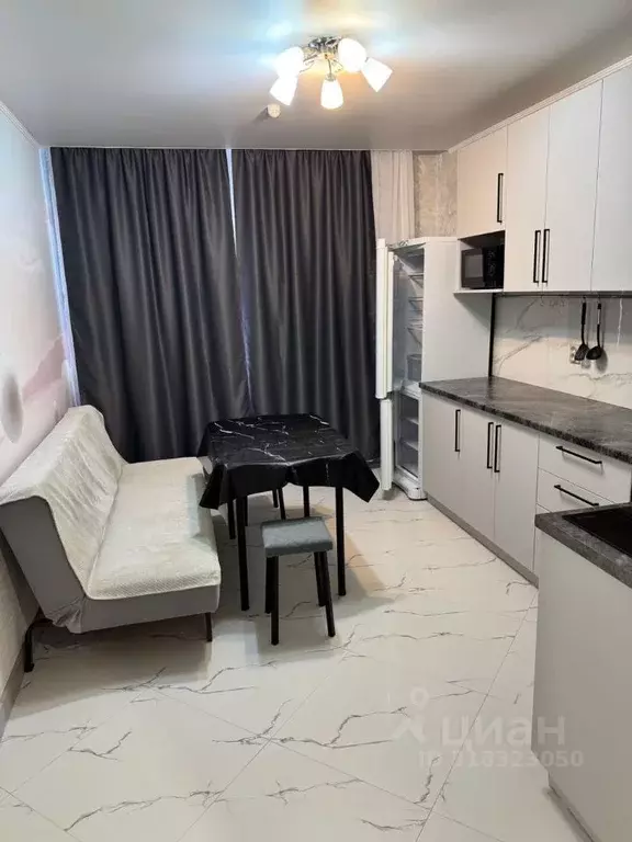 2-к кв. Краснодарский край, Новороссийск просп. Ленина, 52А (60.0 м) - Фото 0