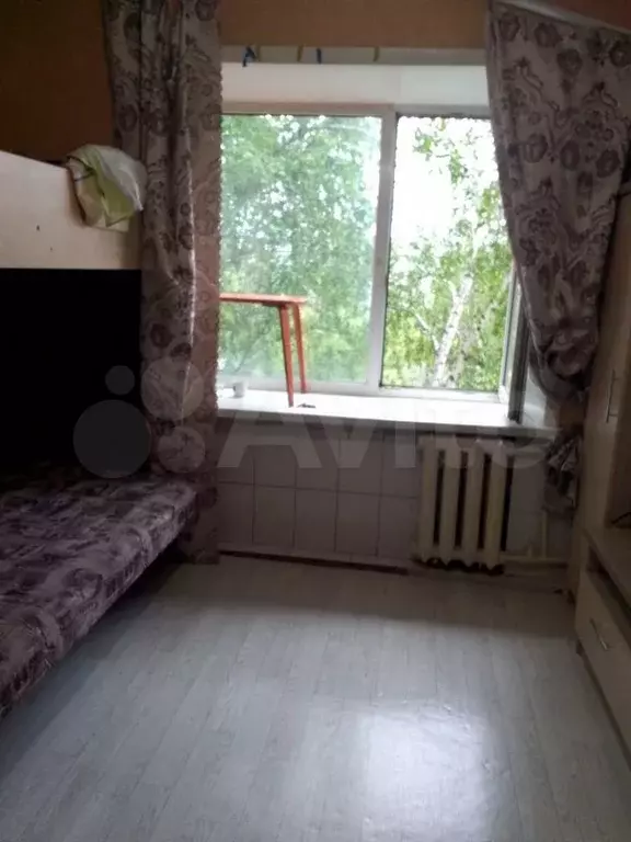 Комната 13 м в 4-к., 4/5 эт. - Фото 1