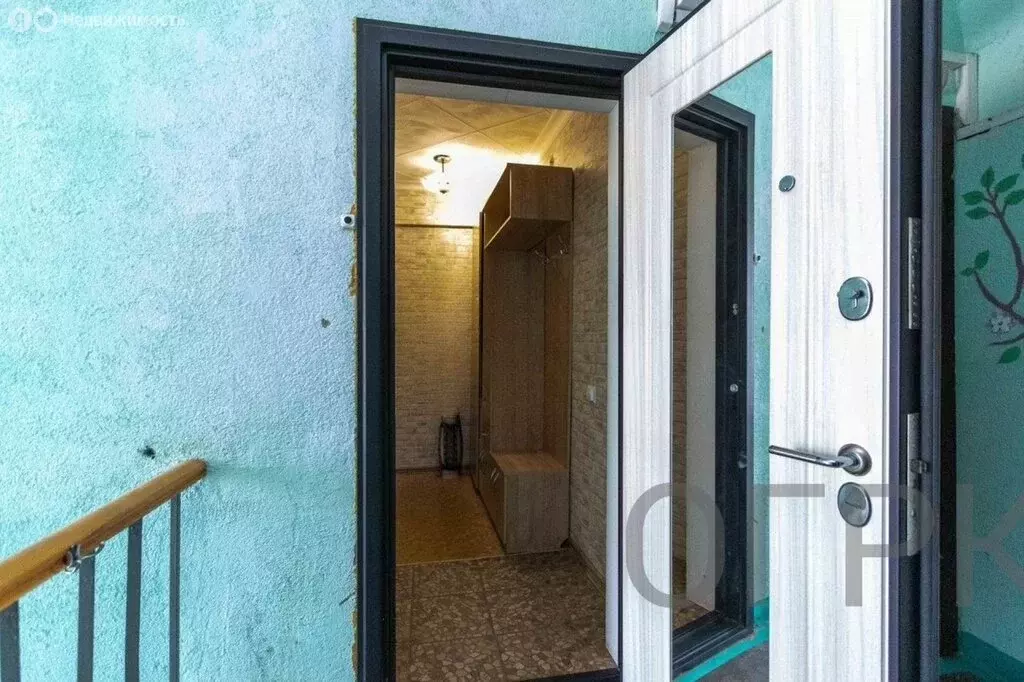 3-комнатная квартира: Уфа, улица Правды, 12 (59.2 м) - Фото 1