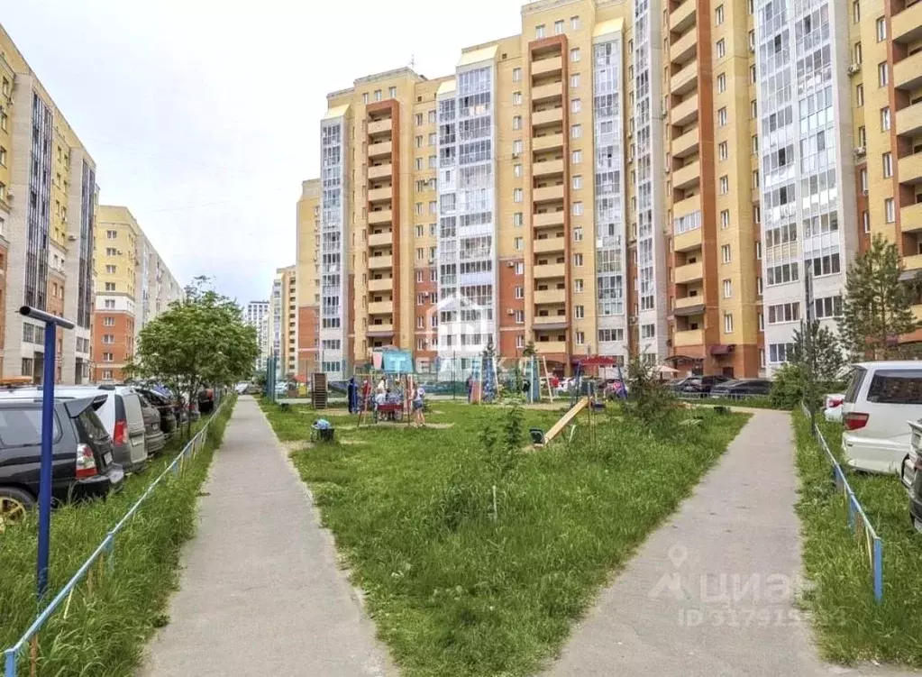 2-к кв. Омская область, Омск ул. Крупской, 14 (64.3 м) - Фото 1