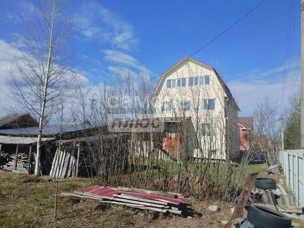 Дом в Коми, Сыктывкар городской округ, Верхняя Максаковка пгт пер. ... - Фото 1