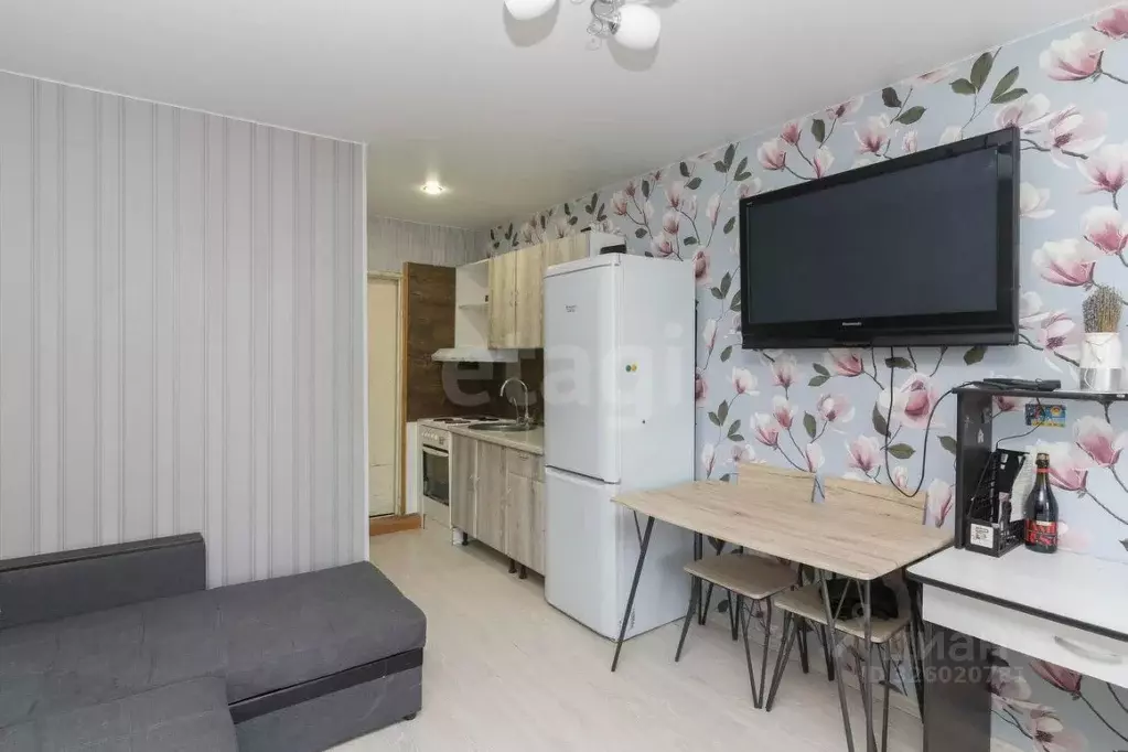 Студия Тюменская область, Тюмень ул. 30 лет Победы, 77 (17.0 м) - Фото 1