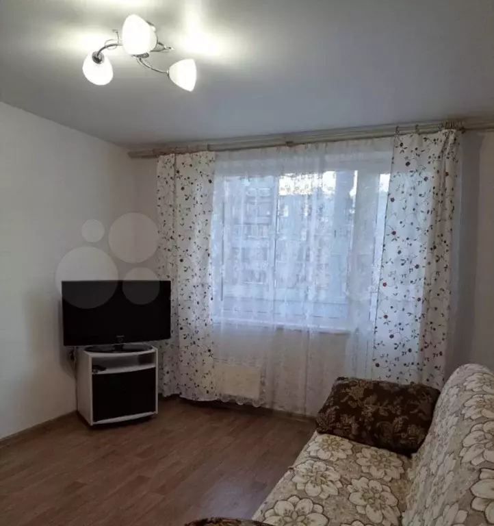 1-к. квартира, 31 м, 3/5 эт. - Фото 0