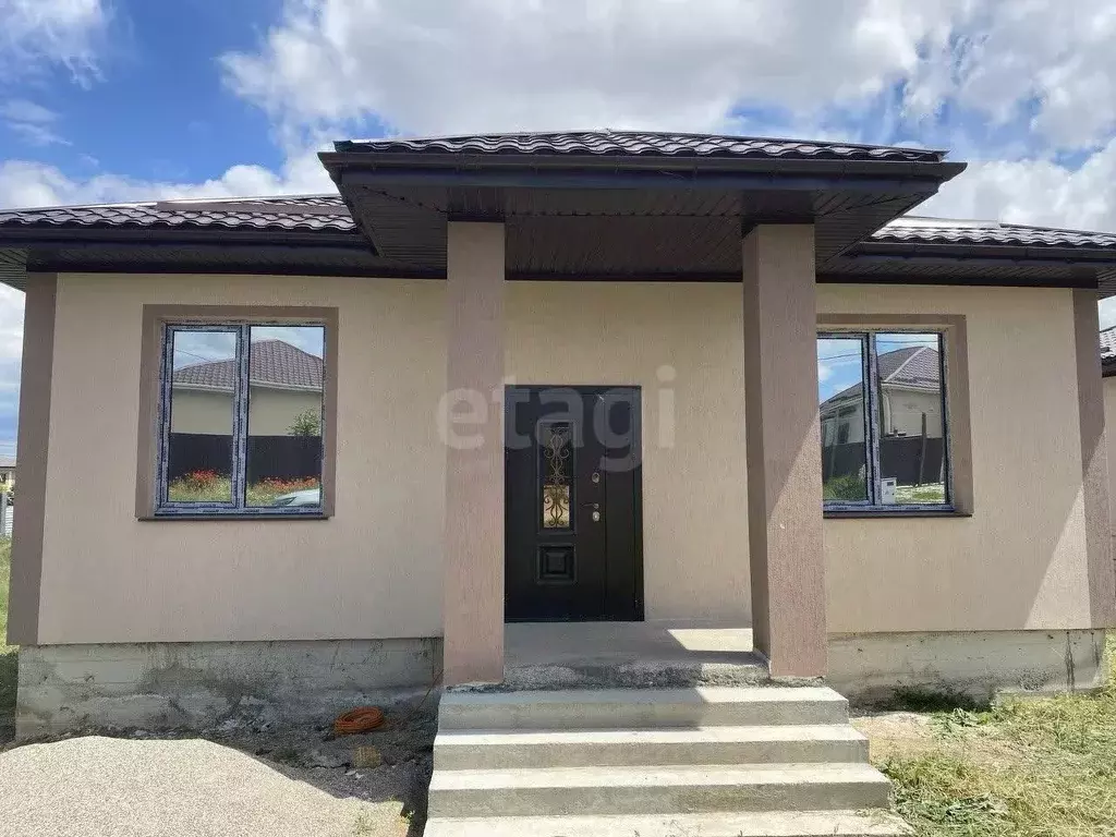 Дом в Крым, Симферопольский район, с. Мирное ул. Черноморская (142 м) - Фото 1