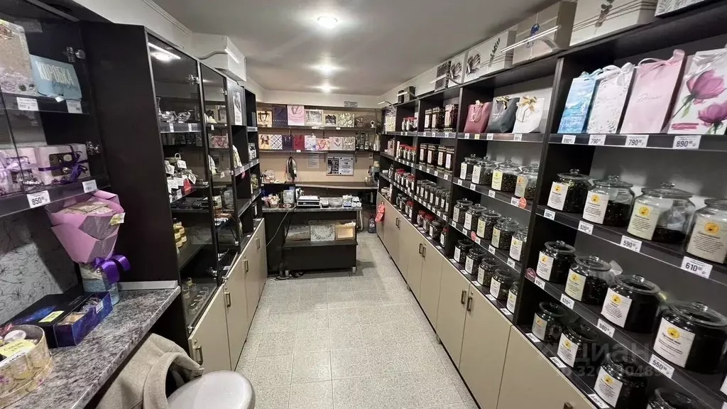 Помещение свободного назначения в Свердловская область, Первоуральск ... - Фото 1