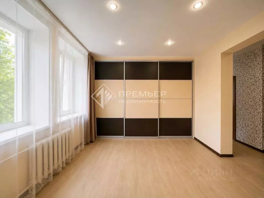 3-к кв. Кировская область, Кирово-Чепецк просп. Мира, 24 (64.8 м) - Фото 2
