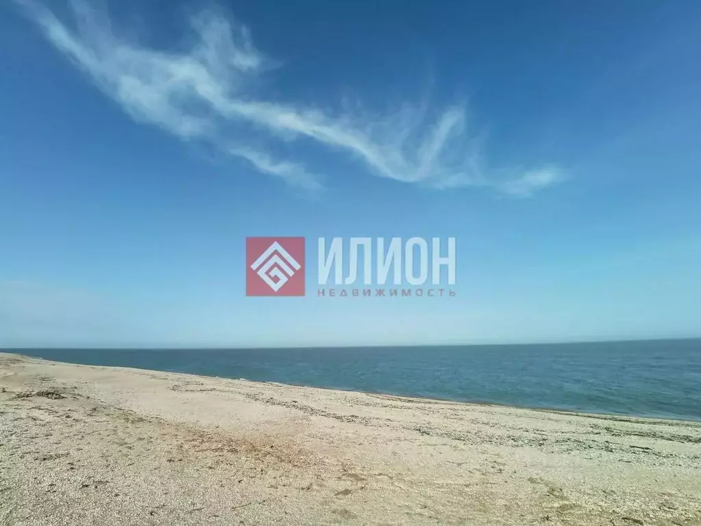 Участок в Крым, Ленинский район, Семисотское с/пос, с. Соляное  (6.0 ... - Фото 1