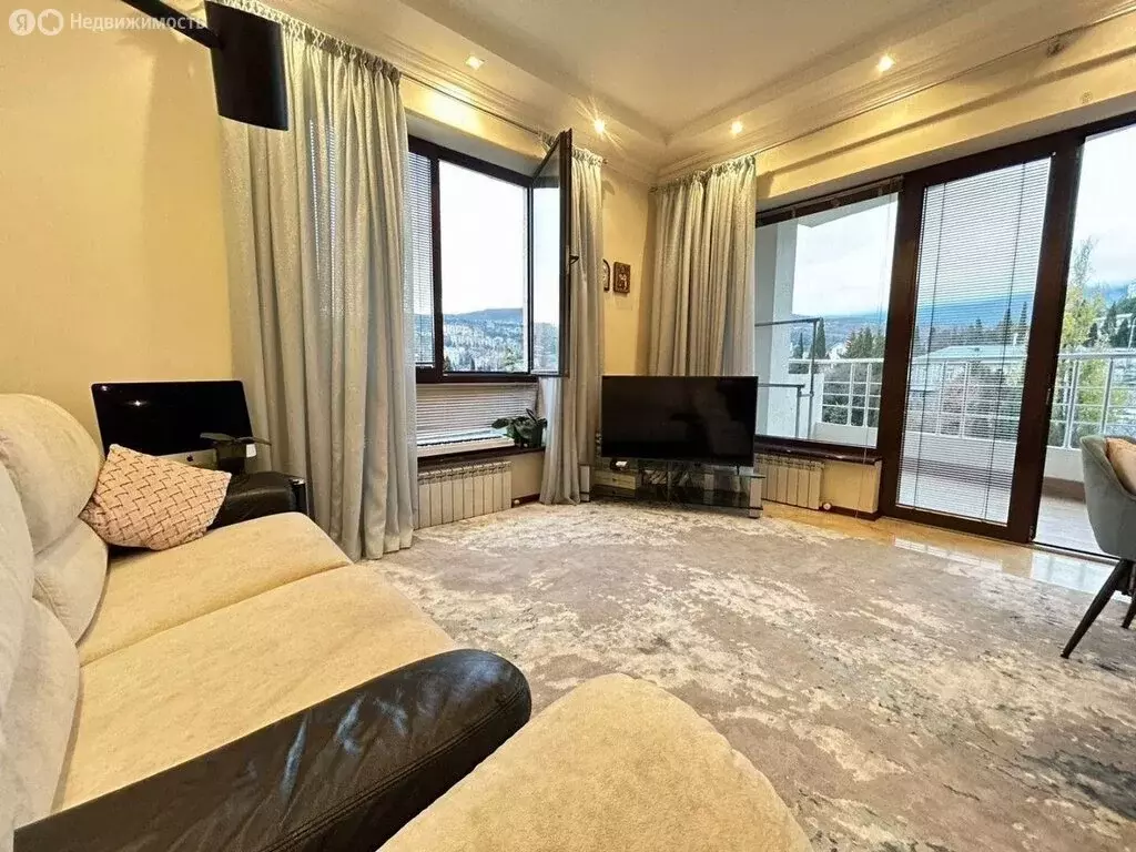 3-комнатная квартира: Дагомыс, Российская улица, 26 (60 м) - Фото 0