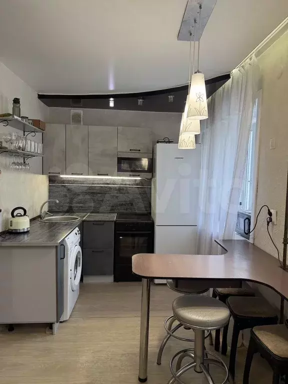 2-к. квартира, 42,5 м, 2/5 эт. - Фото 0