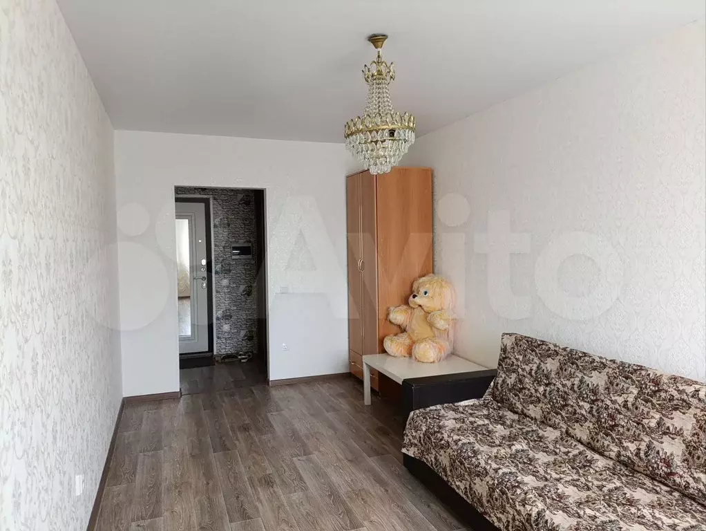 1-к. квартира, 40 м, 4/8 эт. - Фото 1
