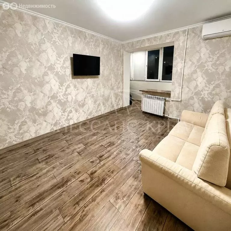 1-комнатная квартира: Севастополь, улица Бориса Михайлова, 12 (37 м) - Фото 1
