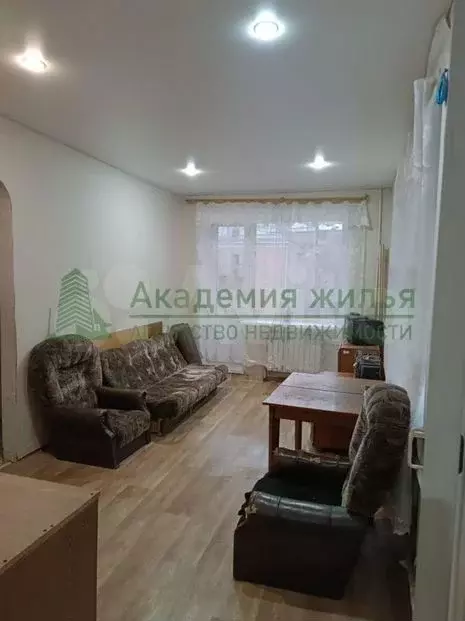 2-к. квартира, 43 м, 5/5 эт. - Фото 0