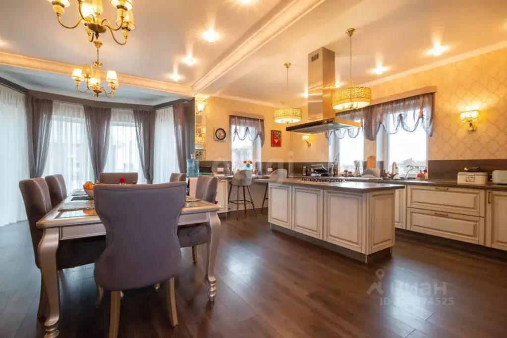 Дом в Калининградская область, Гурьевский муниципальный округ, пос. ... - Фото 1