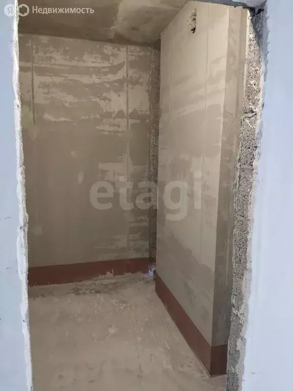 Квартира-студия: Тюмень, улица Сергея Свиридова, 9 (26.7 м) - Фото 1