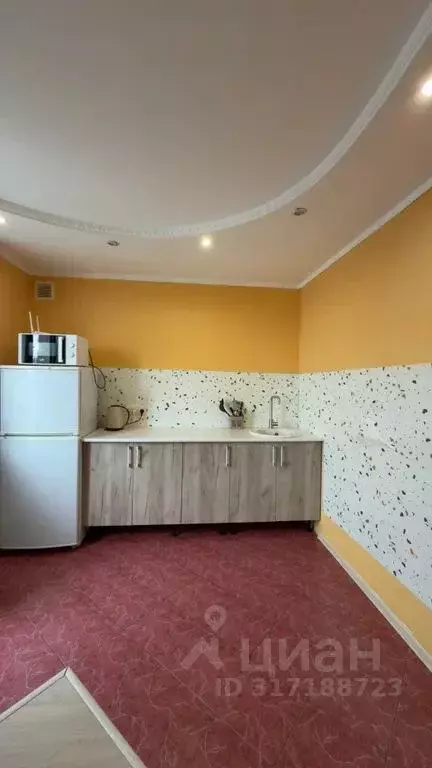 3-к кв. Крым, Белогорск ул. Гагарина, 4 (68.0 м) - Фото 2