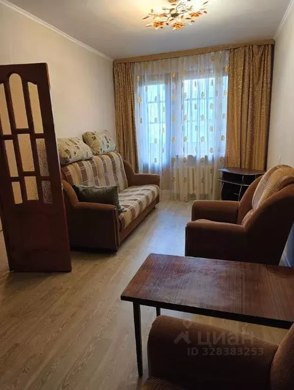 1-к кв. Волгоградская область, Волжский ул. Энгельса, 4 (35.0 м) - Фото 1