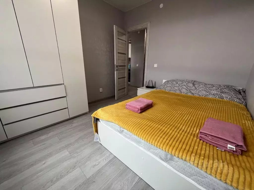 2-к кв. Удмуртия, Ижевск Камбарская ул., 94к3 (68.0 м) - Фото 0