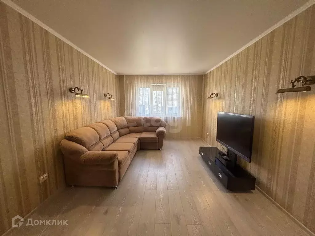 Продаётся 2-к квартира, 59.8 м - Фото 1