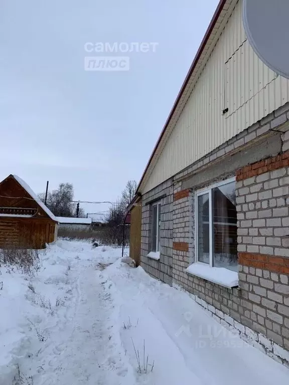 3-к кв. Башкортостан, Благоварский район, с. Мирный Школьная ул., 14 ... - Фото 0