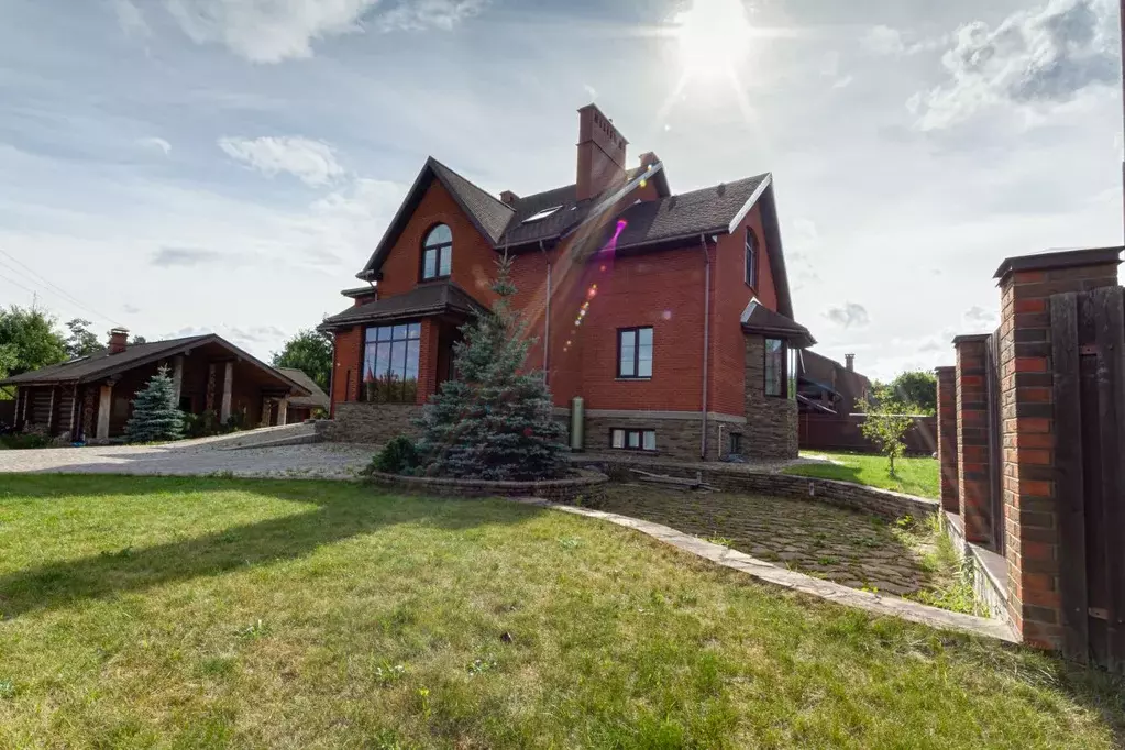 Дом в Псковская область, Псков ул. Яна Райниса, 97/2 (387 м) - Фото 0