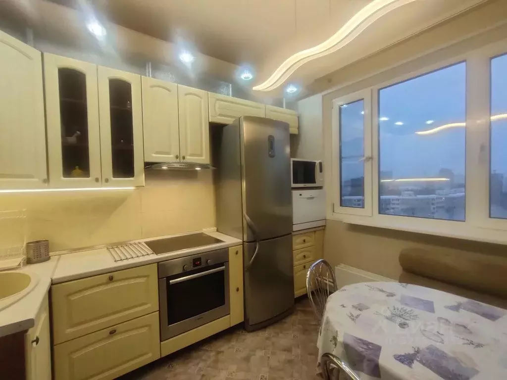 3-к кв. Москва ул. Островитянова, 34К1 (70.5 м) - Фото 1