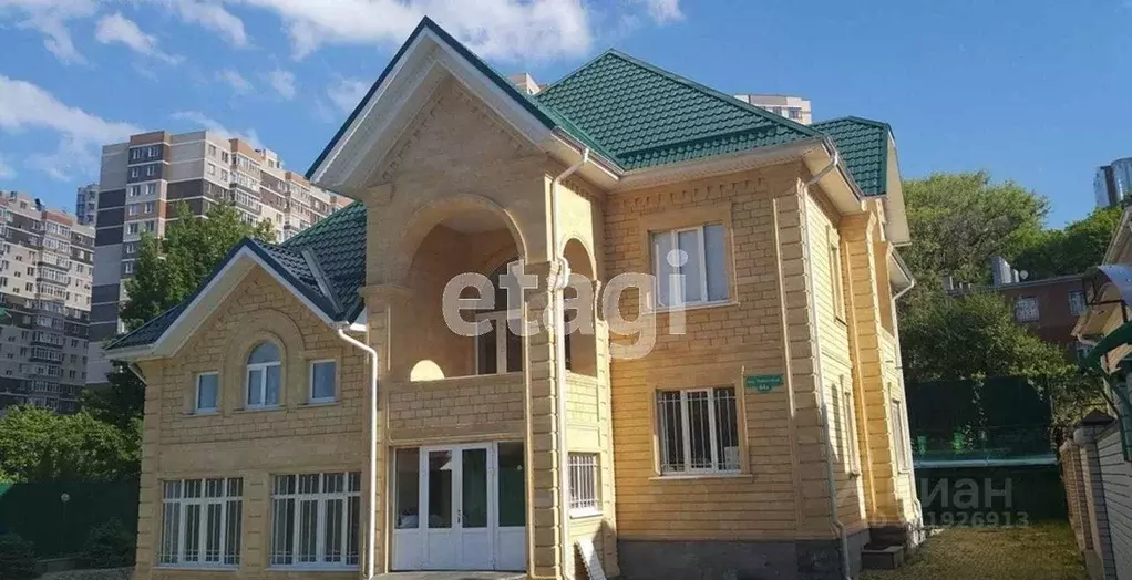 Дом в Ставропольский край, Ставрополь Рябиновый проезд, 64А (455 м) - Фото 1