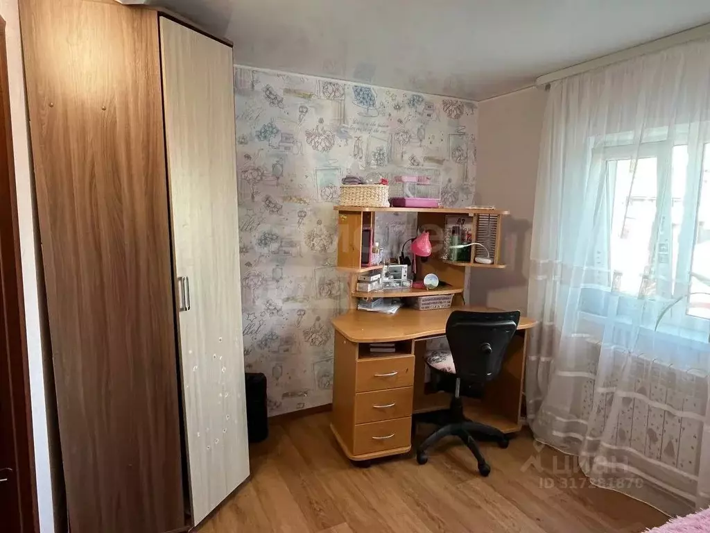 Дом в Оренбургская область, пос. Первомайский ул. Чапаева (93 м) - Фото 0
