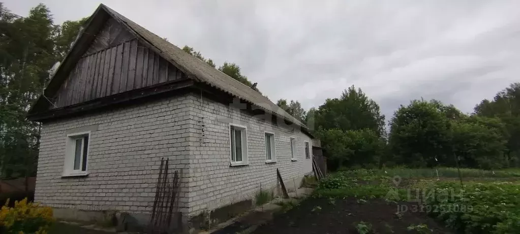 Дом в Брянская область, Брасовский район, Локотское городское ... - Фото 1