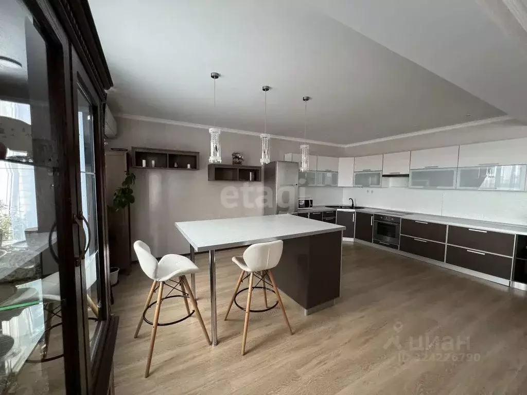 3-к кв. Ставропольский край, Ставрополь ул. Лермонтова, 212 (115.0 м) - Фото 1