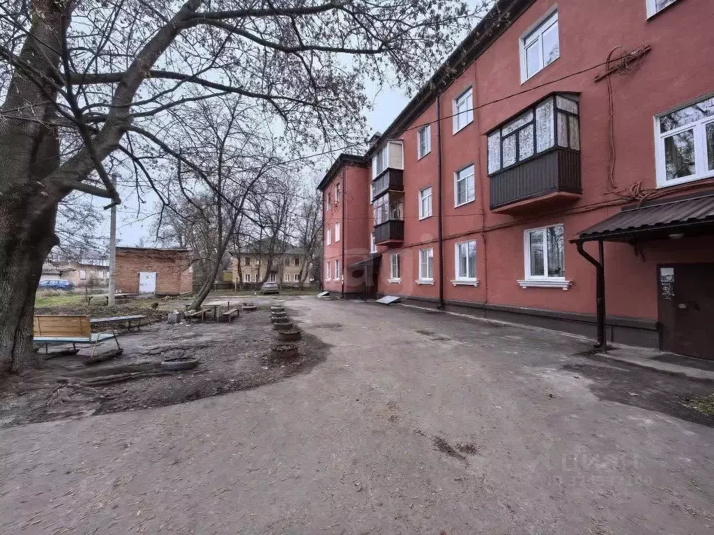 3-к кв. Курская область, Курск Народная ул., 10 (62.1 м) - Фото 1