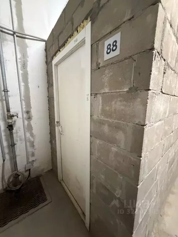 Гараж в Москва Десеновское поселение, ул. 3-я Нововатутинская, 8 (6 м) - Фото 1