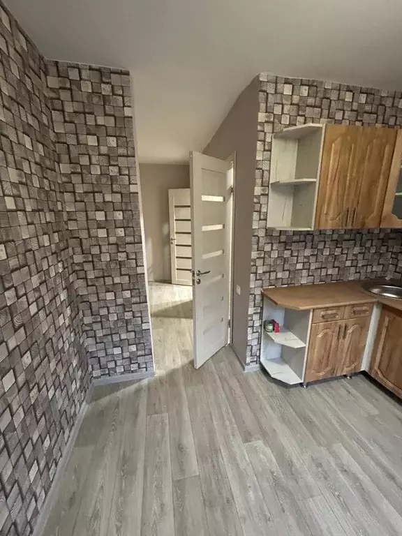 2-к кв. Алтайский край, Барнаул ул. 50 лет СССР, 51 (50.0 м) - Фото 2