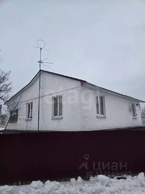 Дом в Воронежская область, Анна пгт ул. Чкалова, 1 (90 м) - Фото 1