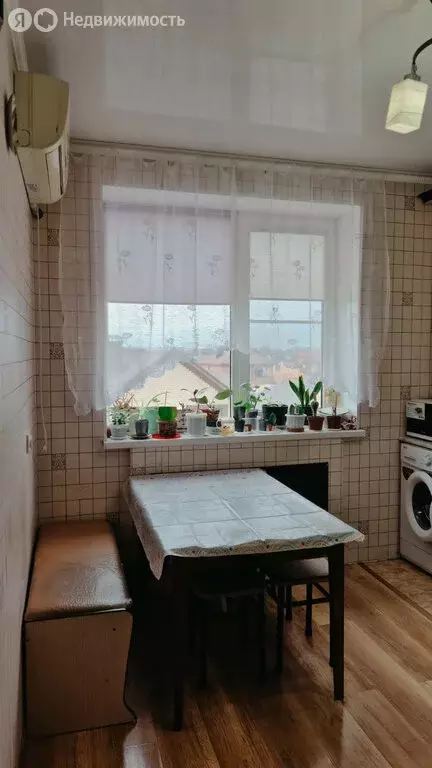 3-комнатная квартира: Ейск, Красная улица, 76/2 (56 м) - Фото 1