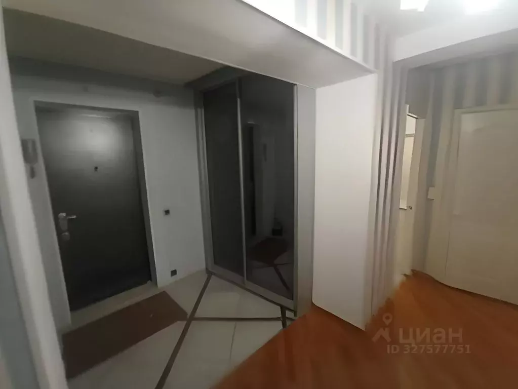 2-к кв. Московская область, Красногорск Школьная ул., 6 (60.0 м) - Фото 1