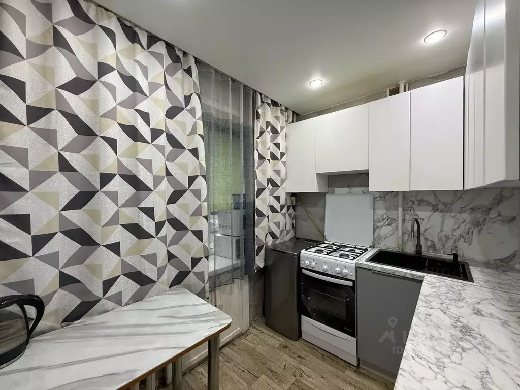 2-к кв. Чувашия, Чебоксары просп. Мира, 23 (43.8 м) - Фото 1