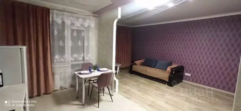 1-к кв. Омская область, Омск просп. Комарова, 17К3 (40.0 м) - Фото 1