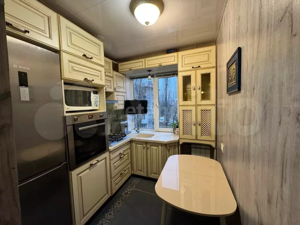 3-к. квартира, 61,4 м, 3/5 эт. - Фото 0