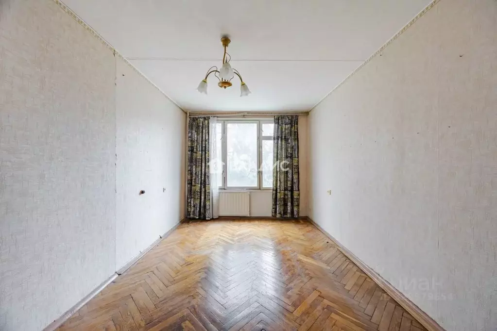 4-к кв. Санкт-Петербург ул. Лени Голикова, 68 (49.4 м) - Фото 1