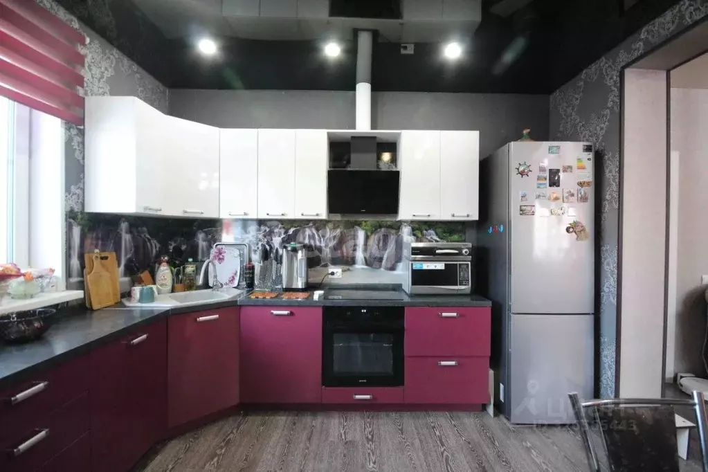 Дом в Ямало-Ненецкий АО, Новый Уренгой Сатурн ТСН, ул. Родная (232 м) - Фото 1