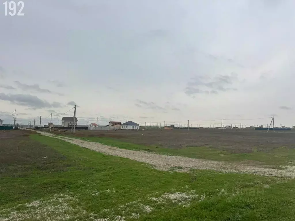 Участок в Крым, Феодосия муниципальный округ, с. Береговое ул. ... - Фото 2