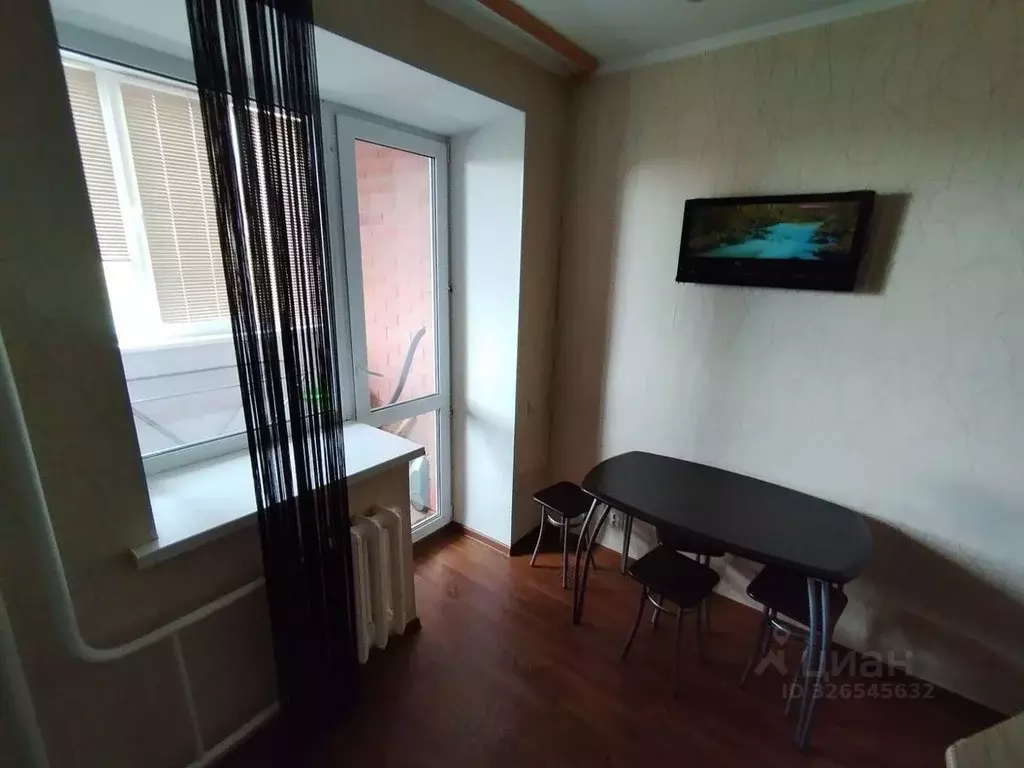 1-к кв. Тюменская область, Тобольск 4-й мкр, 17 (33.8 м) - Фото 2