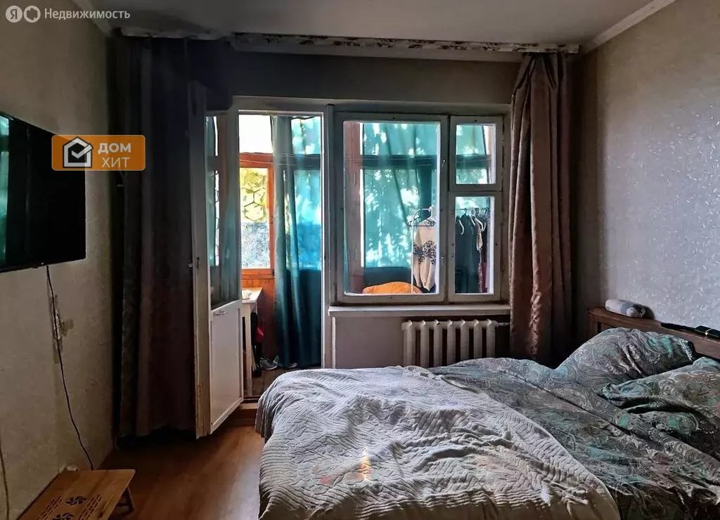 2-комнатная квартира: Симферополь, улица Маршала Жукова, 35 (61.7 м) - Фото 1