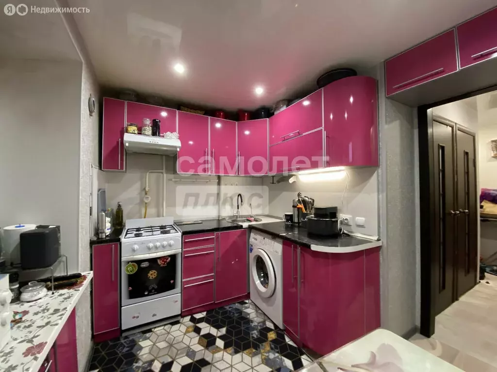 3-комнатная квартира: Дзержинск, 7-й микрорайон, бульвар Химиков, 3 ... - Фото 2