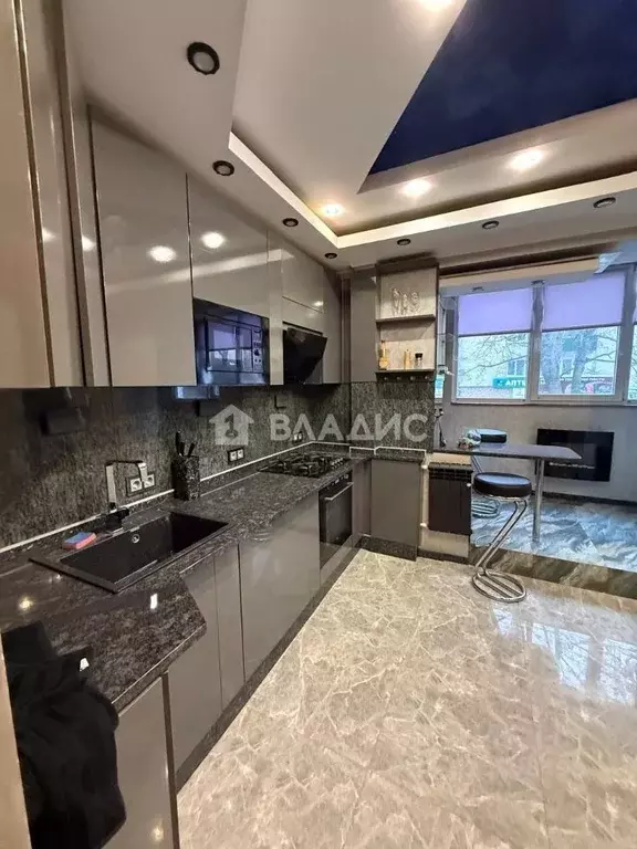 2-к кв. Калининградская область, Пионерский Советская ул., 1А (50.7 м) - Фото 1